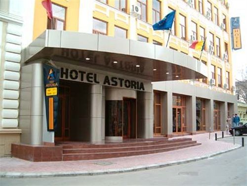 Hotel Astoria City Center Yaş Dış mekan fotoğraf