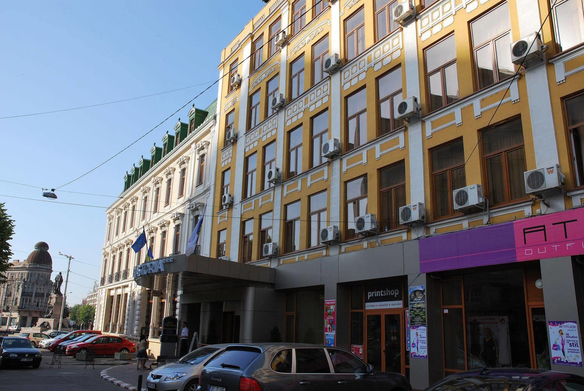 Hotel Astoria City Center Yaş Dış mekan fotoğraf